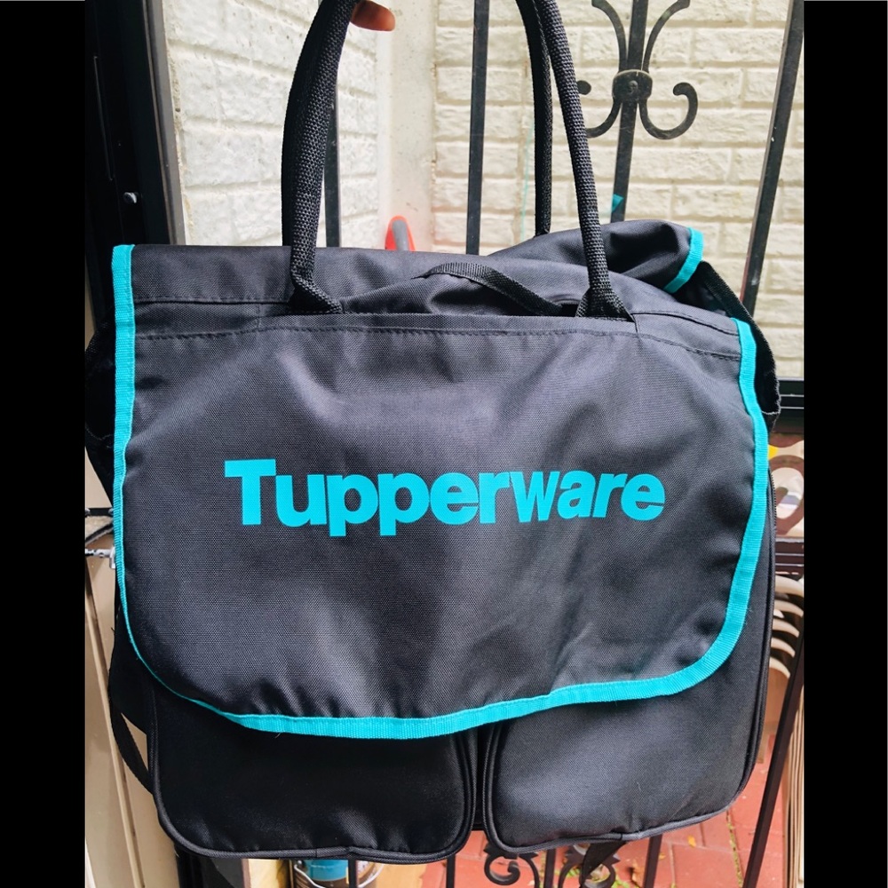 Large Tupperware Picnic Bag